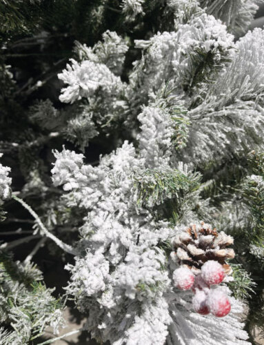 Yılbaşı Çam Ağacı 240 cm Berryli Işıklı Kozalaklı Ultra Lüks Nevada Serisi - 2